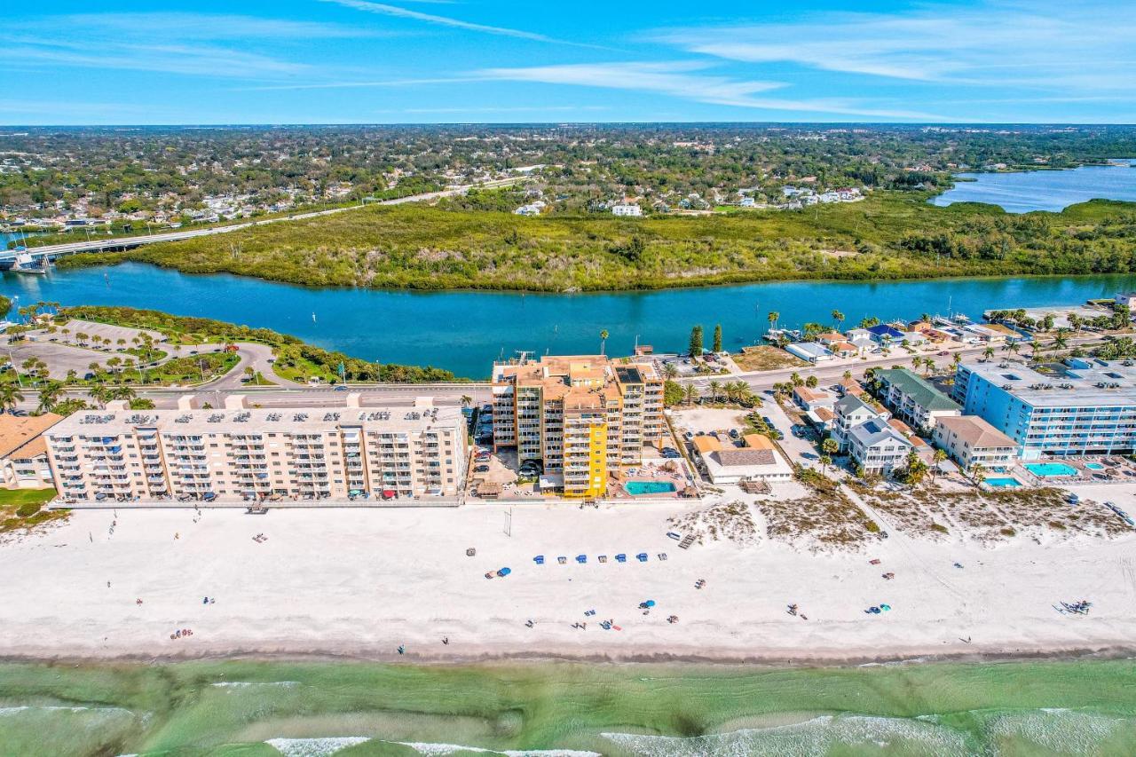 Holiday Villas III 402 Clearwater Beach Exterior photo