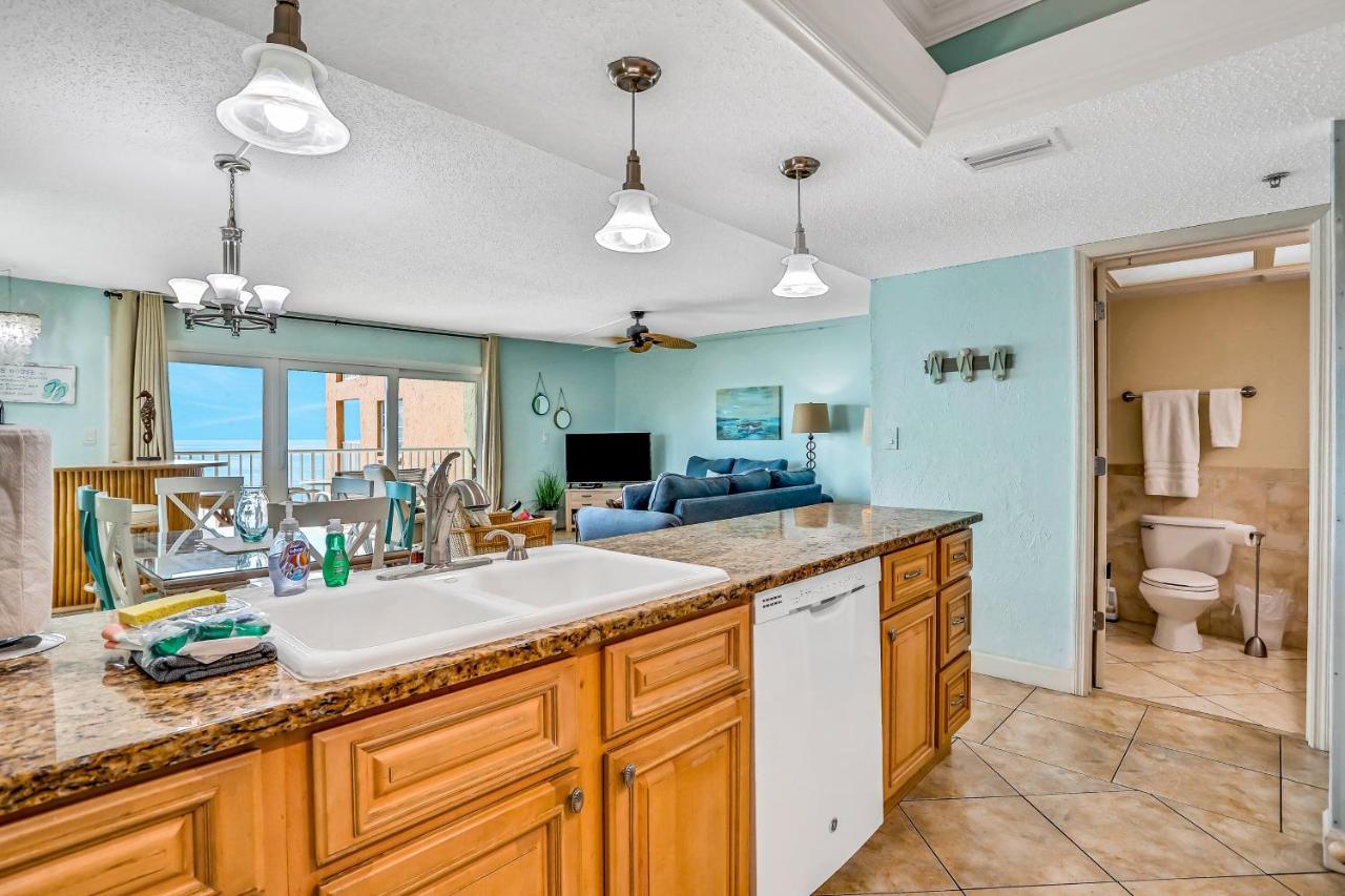 Holiday Villas III 402 Clearwater Beach Exterior photo